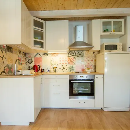 Apartment House At The Seafront *