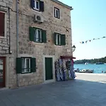 Appartement House At The Seafront